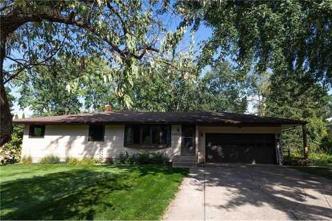2802 Marion Street, Roseville, MN 55113