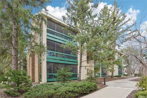 7621 Edinborough Way, Edina, MN 55435