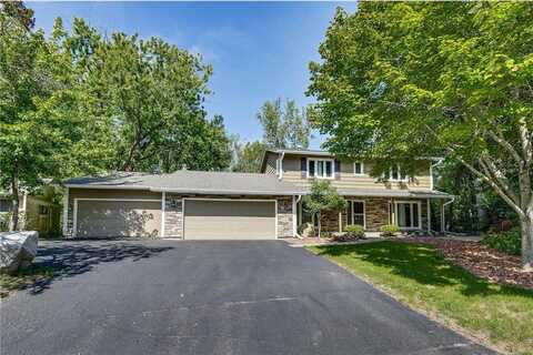 8709 Walton Oaks Drive, Bloomington, MN 55438