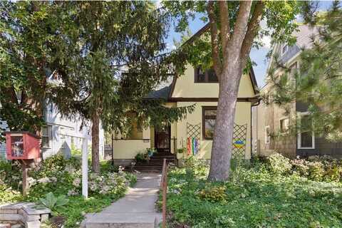 2109 27th Avenue S, Minneapolis, MN 55406