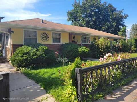 201 Dora Court W, Saint Paul, MN 55106
