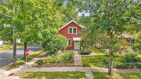 3901 45th Avenue S, Minneapolis, MN 55406
