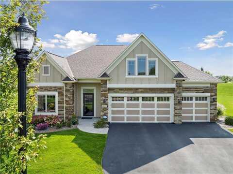 8817 Upper 7th Place N, Lake Elmo, MN 55042