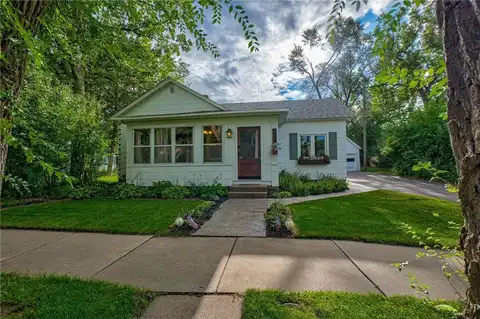 1116 8th Street, Hudson, WI 54016