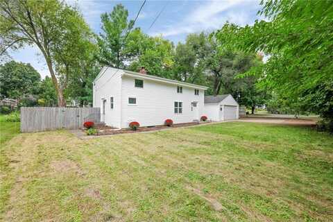 6690 Nez Perce Drive, Chanhassen, MN 55317