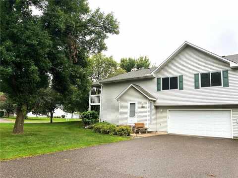 3737 Gershwin Lane N, Oakdale, MN 55128