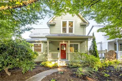 8982 N EXETER AVE, Portland, OR 97203