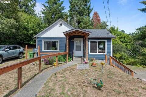 3060 OCEAN BLVD, Coos Bay, OR 97420