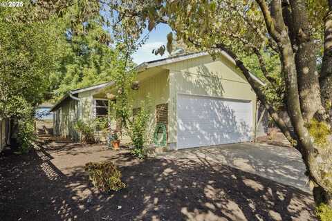 4515 SE MALDEN DR, Portland, OR 97206