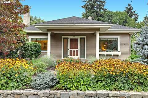 3203 NE 15TH AVE, Portland, OR 97212