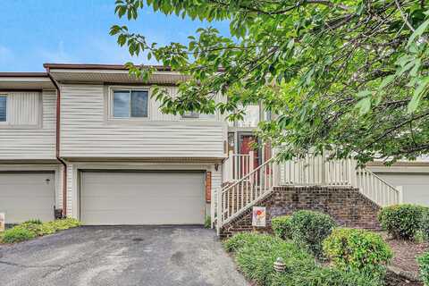 8531 Muirfield CIR, Roanoke, VA 24019