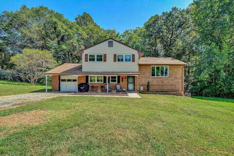 640 Dawnridge LN, Troutville, VA 24175