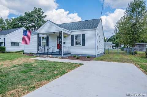 810 12th St, Roanoke Rapids, NC 27870