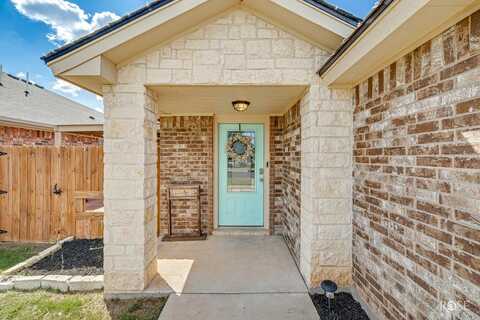 4325 Green Meadow Dr, San Angelo, TX 76904