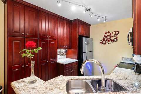 7263 Camino Degrazia unit: 33, San Diego, CA 92111