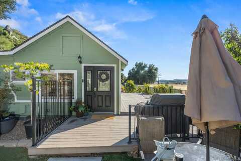 9647 Highway 79, Descanso, CA 91916