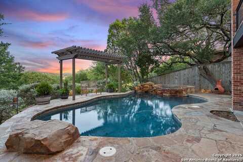 259 Oak Hideaway, Canyon Lake, TX 78133