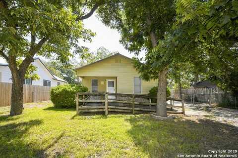 242 E Austin St., New Braunfels, TX 78130