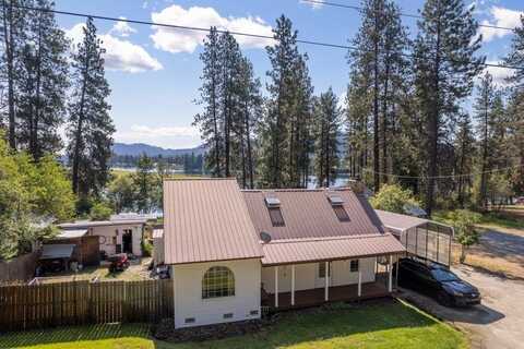 7693 LeClerc S Rd, Newport, WA 99156