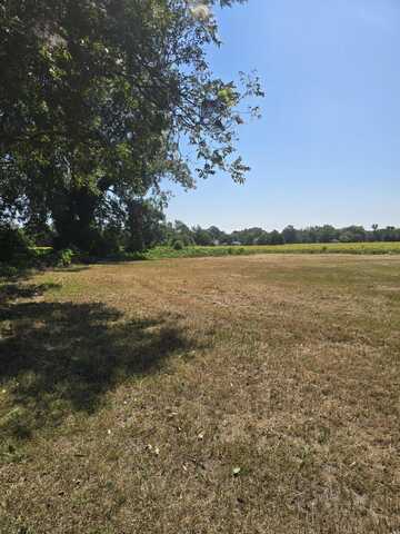 20 Bland Street, Mayesville, SC 29104