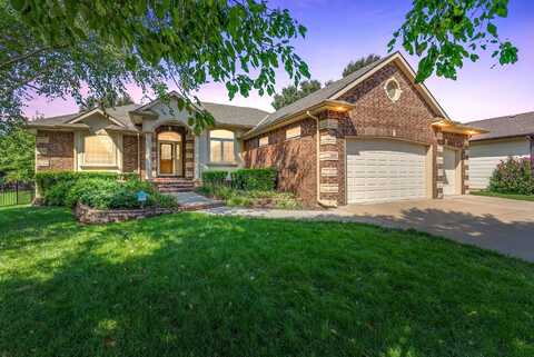 1303 S Threewood St, Wichita, KS 67235