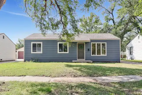 417 W 33rd St S, Wichita, KS 67217