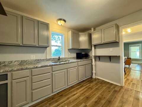 121 Elliott Street, Janesville, WI 53546