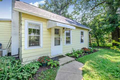 5805 Roosevelt Street, Middleton, WI 53562