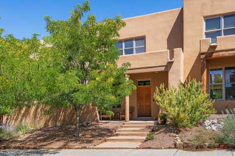 84 Avenida Frijoles, Santa Fe, NM 87507