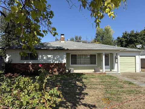2430 N Bonnyview Road, Redding, CA 96001