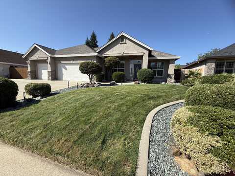 522 Centavo Way, Redding, CA 96003