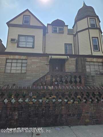 137 Bay 11th Street, Brooklyn, NY 11228