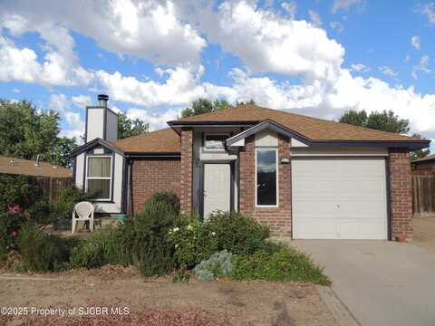 2305 SAGE Drive, Farmington, NM 87401