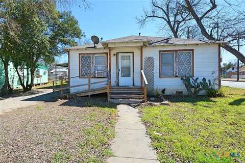 910 Pine Street, New Braunfels, TX 78130