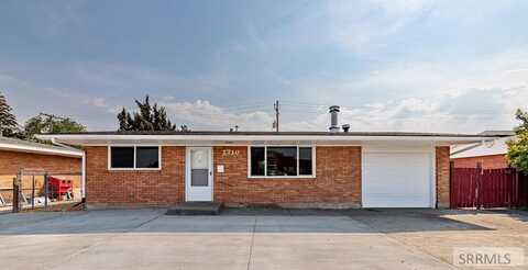 2710 E 17th Street, Ammon, ID 83406