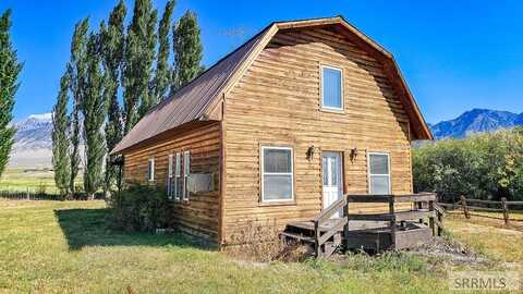 4554 N Hwy 93, Mackay, ID 83251