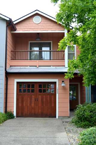1242 Fruitdale Drive, Grants Pass, OR 97527