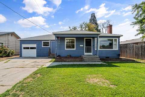 1217 Murray Avenue, Medford, OR 97501