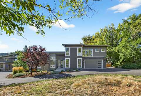 1369 Tolman Creek Road, Ashland, OR 97520