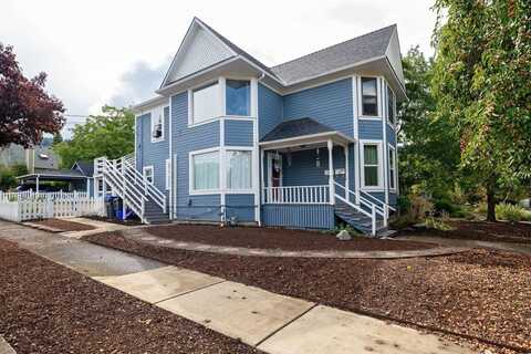 770 Iowa Street, Ashland, OR 97520
