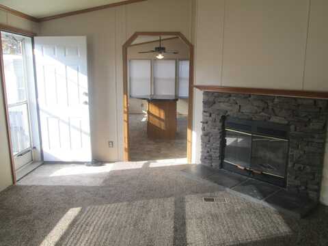 43513 Medea Dr, Clinton, MI 48036