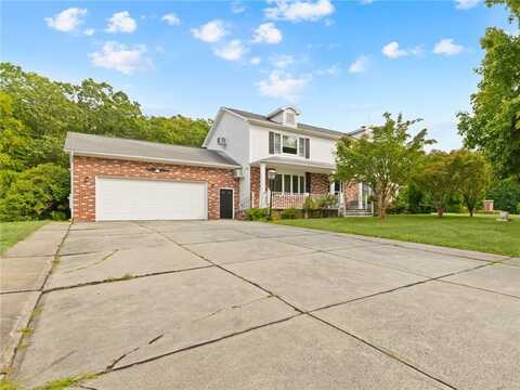4 Poppy Hill Drive, Johnston, RI 02919