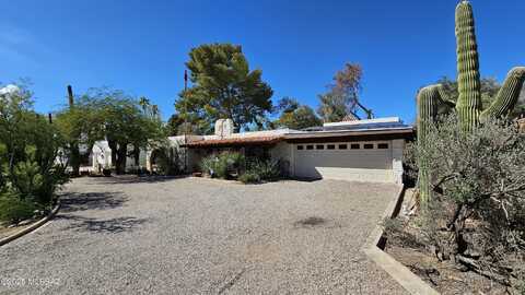 2401 E Mitchell Street, Tucson, AZ 85719