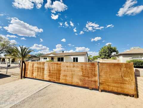 858 W Santa Rosa Street, Tucson, AZ 85706
