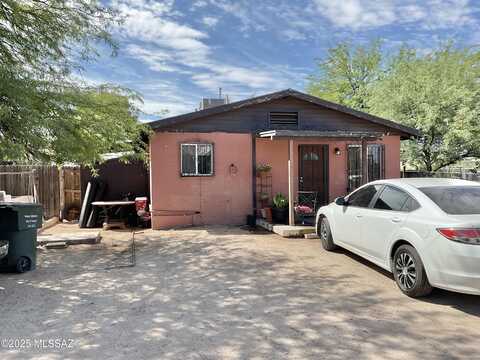 303 & 305 E Palmdale Street, Tucson, AZ 85714
