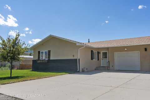 100 TAYLOR CREEK Road, Dubois, WY 82513