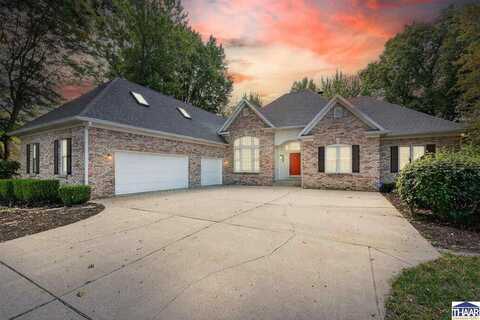 3411 Bluegrass Lane, Terre Haute, IN 47802