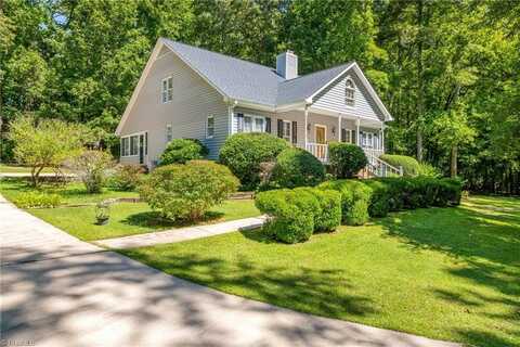 307-a E Steeple Chase Road, Pleasant Garden, NC 27313