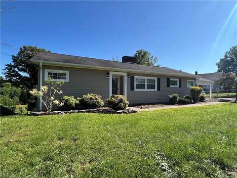 118 Triplett Street, Jonesville, NC 28642