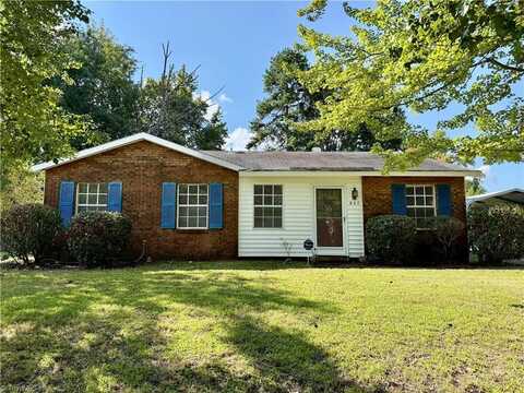 607 Munster Avenue, Greensboro, NC 27406
